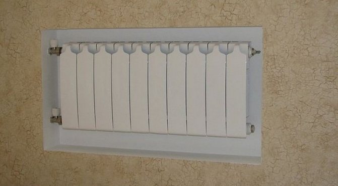 батерия в ниша снимка