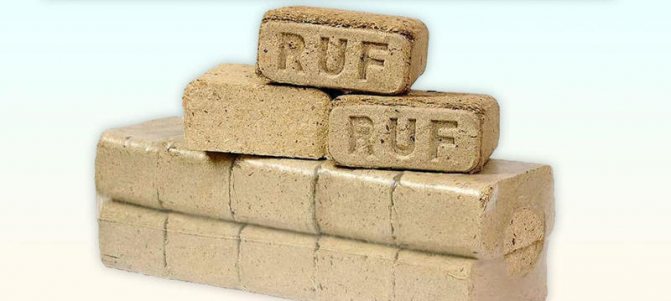 Как да отоплявате камина: Алтернативно гориво