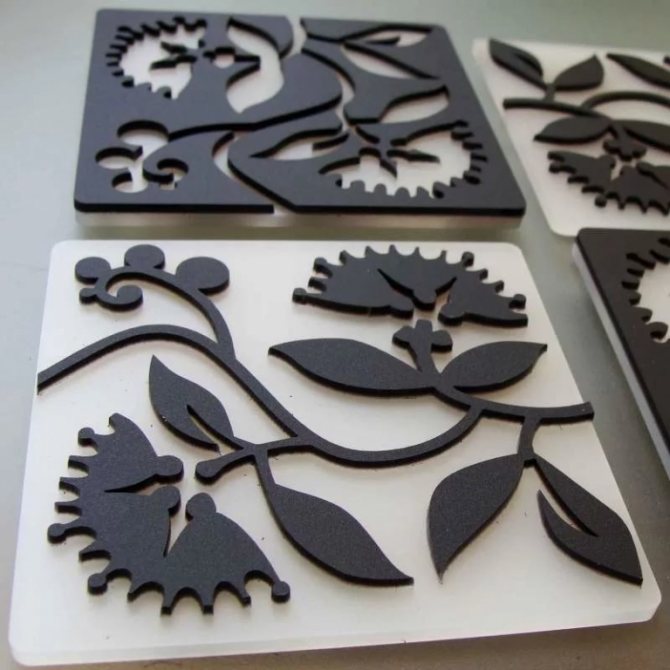 Fleurs en carton mousse