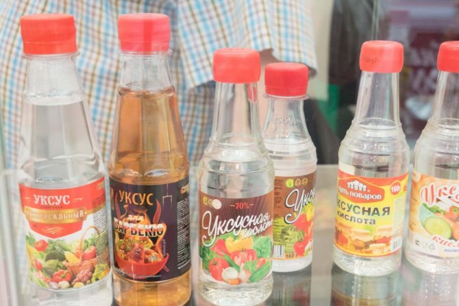 За почистване на домакинствата няма да ви трябва оцетна есенция, а разреден оцет