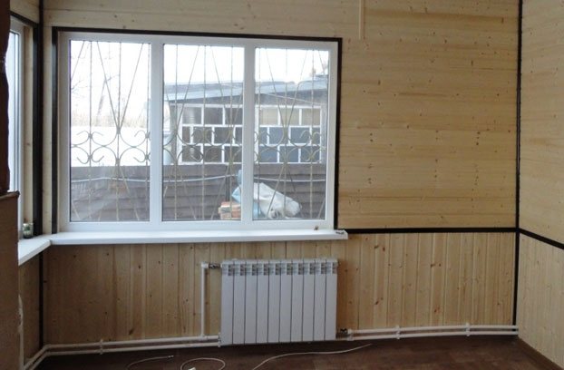 Двутръбно разпределение на отоплителни тръби в частна къща