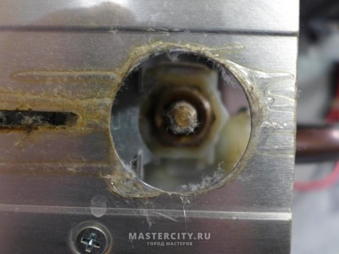 Gaswarmwasserbereiter Bosch / Junkers. DIY Reparatur und Modernisierung. - Foto 18