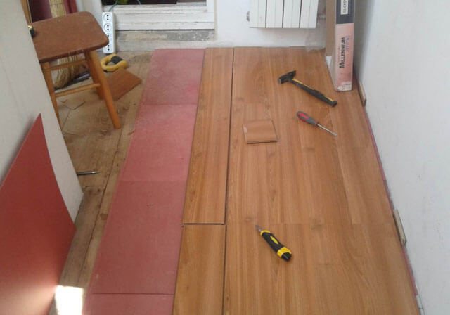 как да поставите ламинат на балкона