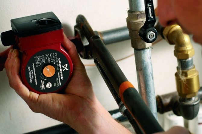 Как да инсталирате помпа на отоплителна система