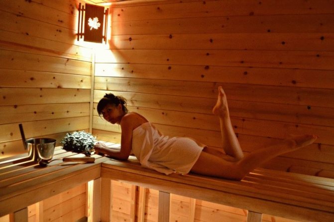 Как да поправим облицовката на стената без решетка