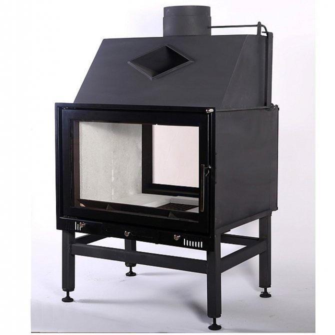 Класическа камина с панорамно стъкло