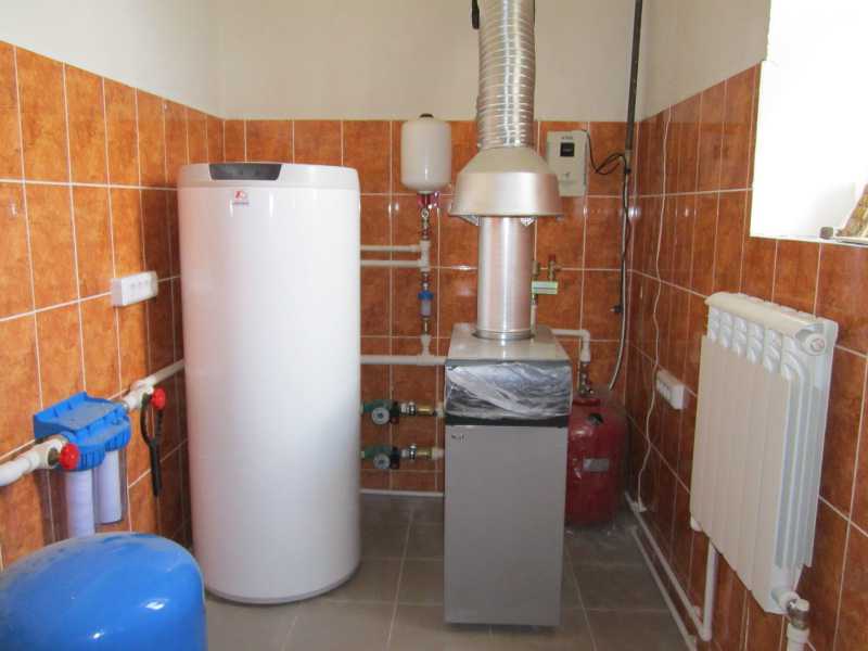 котел с котел за индиректно нагряване