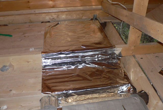 закрепване на топлоизолация към тавана