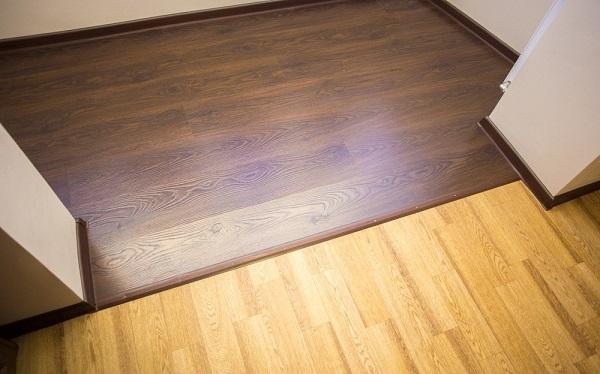 ламинат на балкона