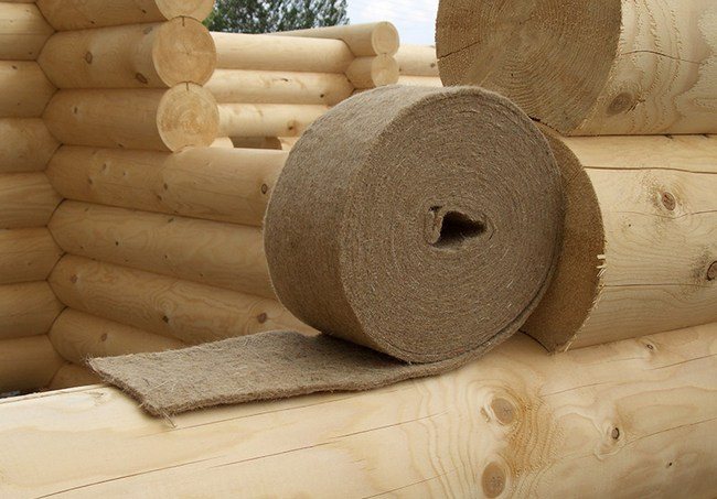 Mezhventsovy изолация за стени от дървени трупи