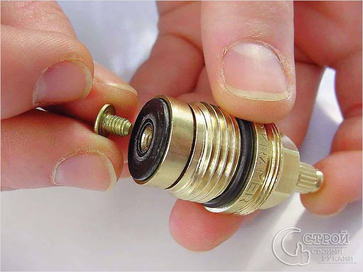 Може да се наложи смяна на уплътненията на смесителите