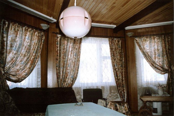 Не инсталирайте инфрачервения нагревател в близост до постоянно местоживеене на човек. Това може да доведе до прегряване и умора.