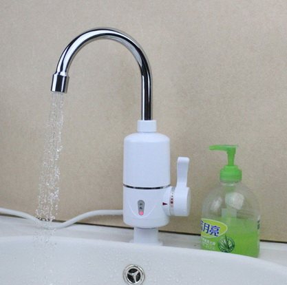 Обикновен карн в банята