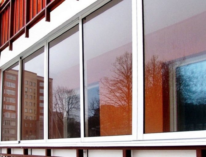 Остъкляване с алуминиев профил