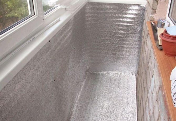 парна бариера на лоджията