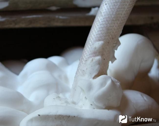 Пеноизол или течна пяна