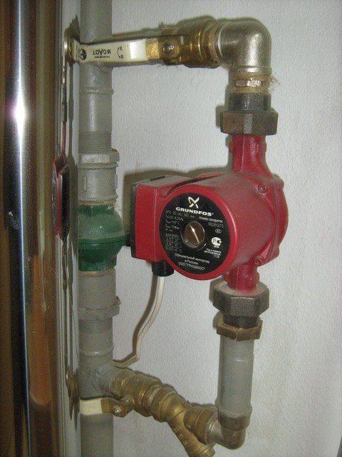 Vor- und Rücklaufleitung Seite löschen