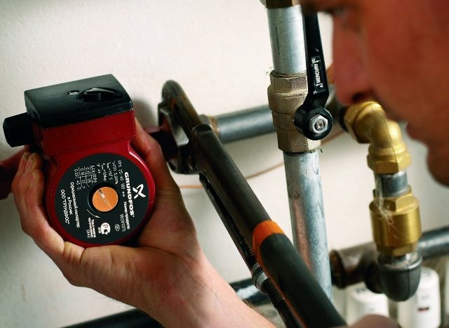 Vor- und Rücklaufleitung Seite löschen