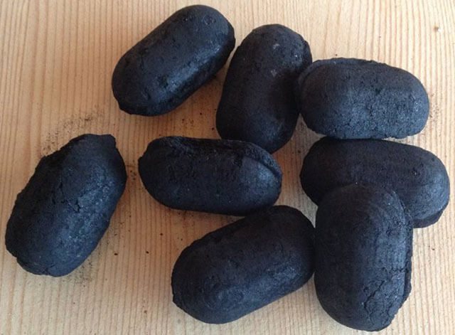 въглен в брикети за печката