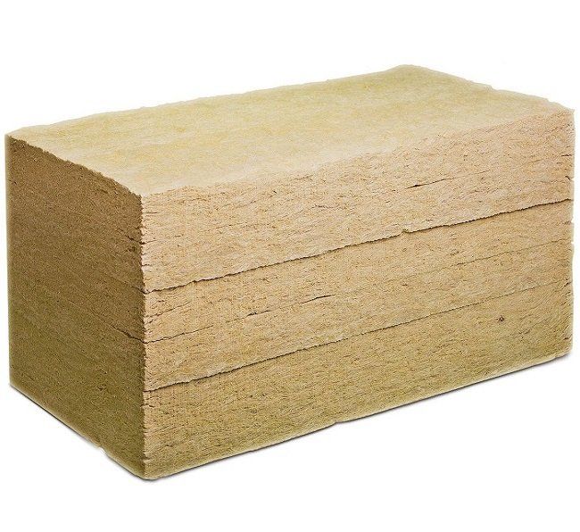 Isolierung der Wände eines Holzhauses von innen