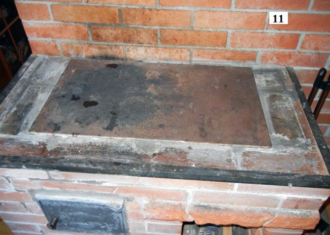 Das Kochfeld ist vorhanden